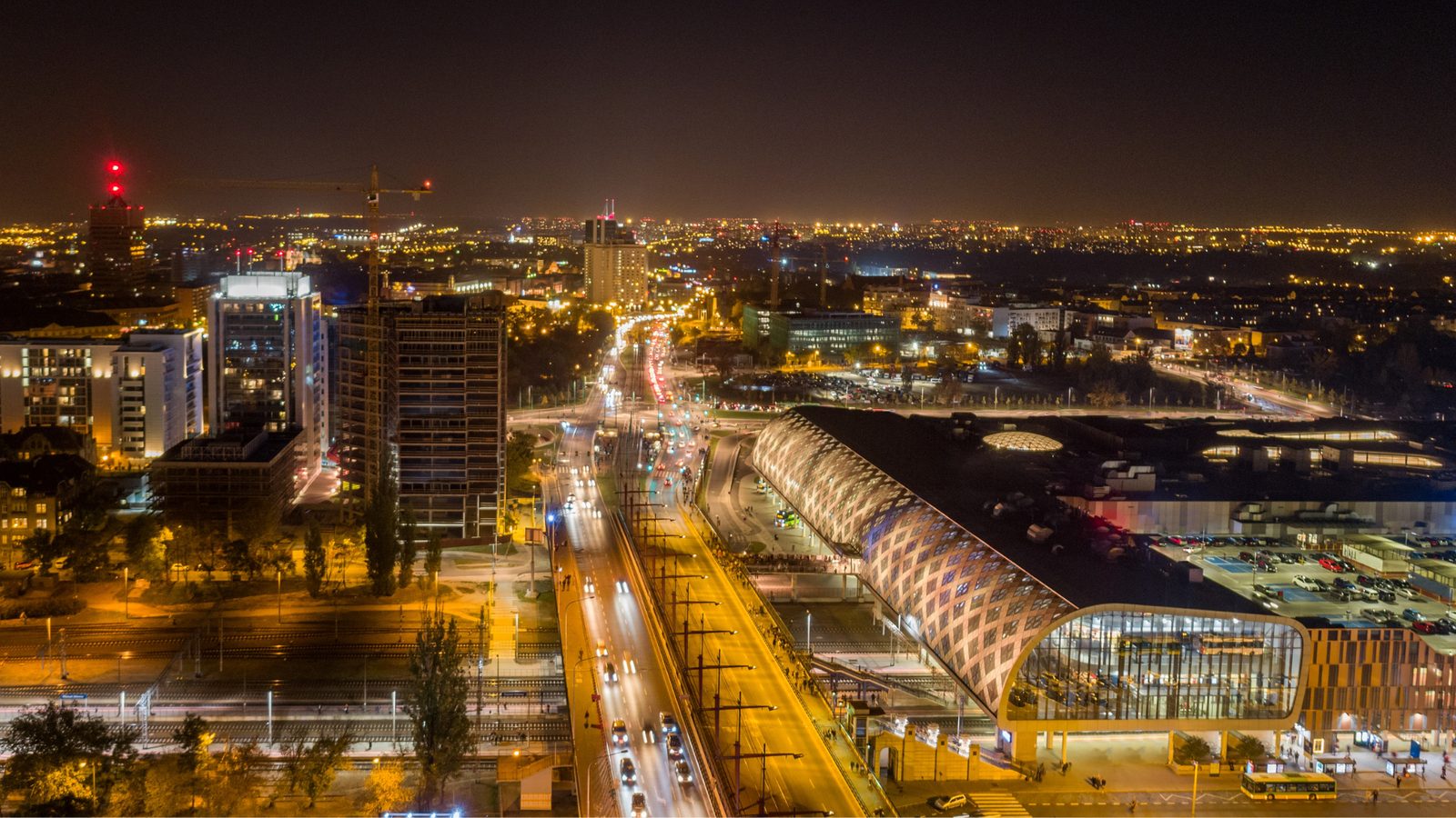 Poznań nocą, widok z lotu ptaka